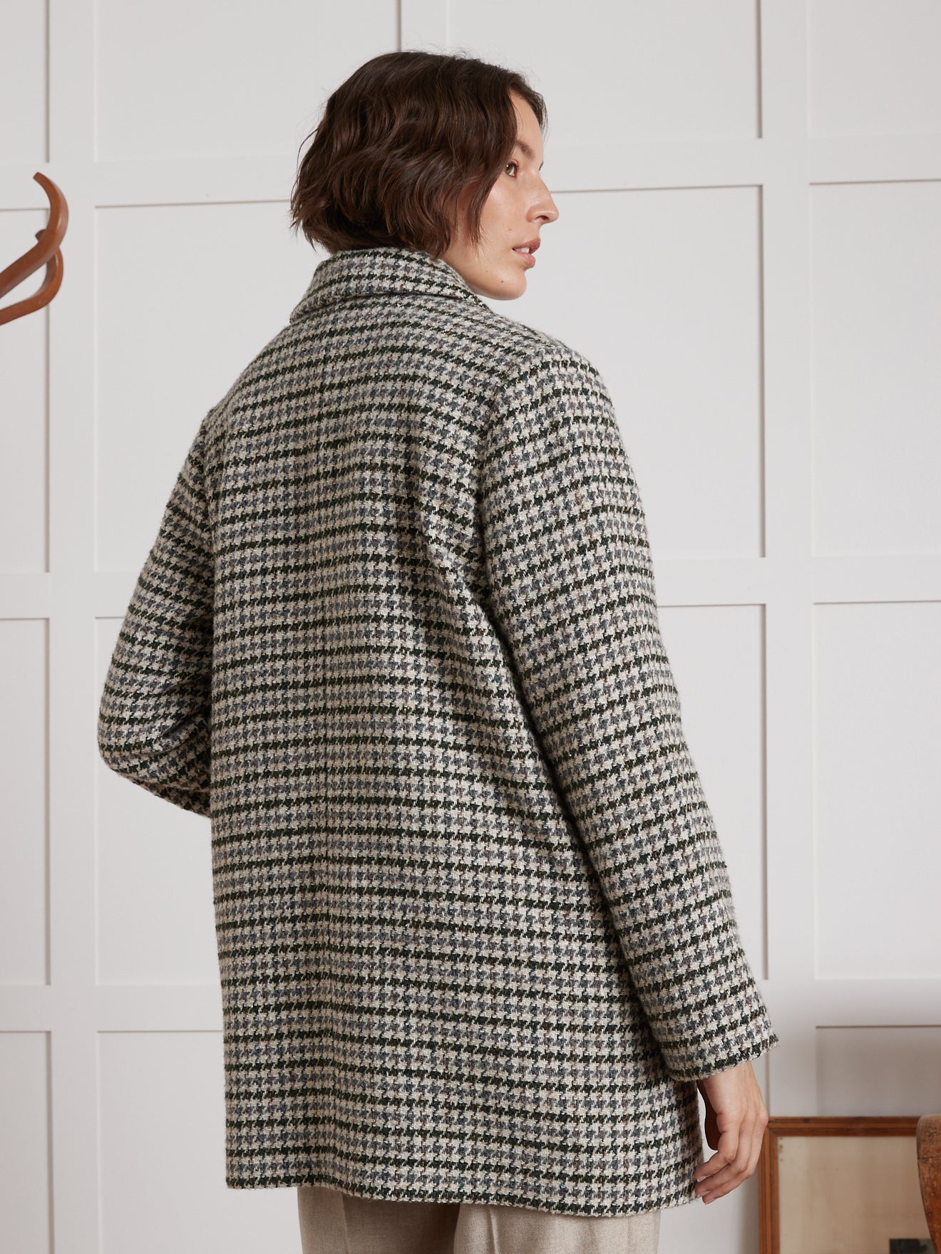 Women's short large houndstooth woolen coat - Image 3
