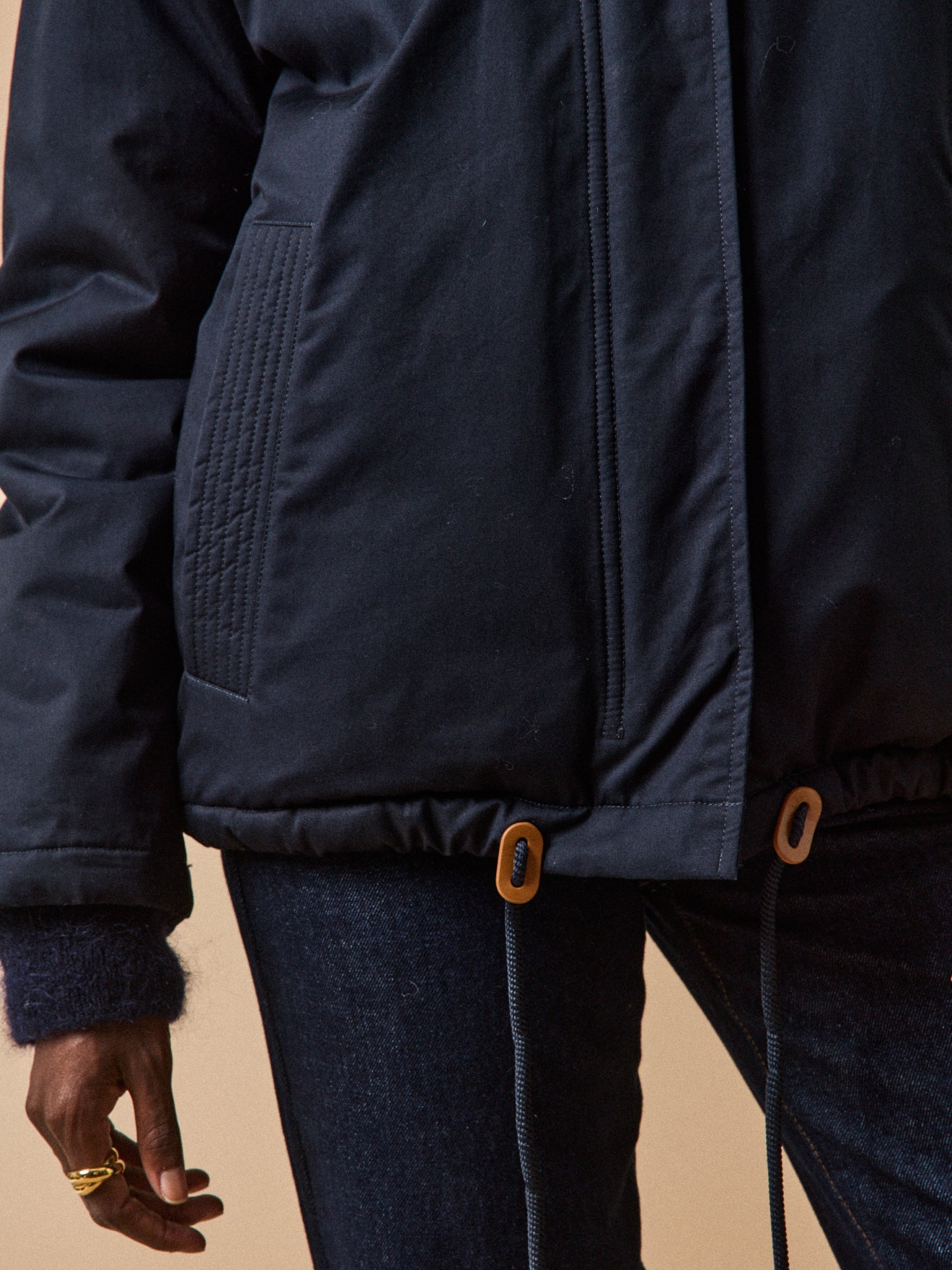 Women's short parka with faux-fur lining - Image 7