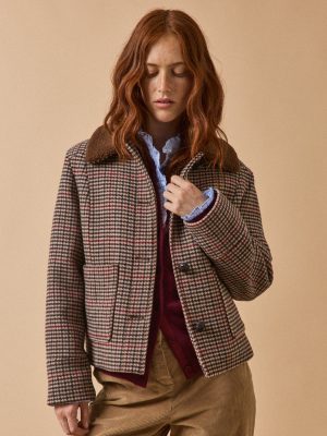 Women's short checked woolen coat with faux-fur lining
