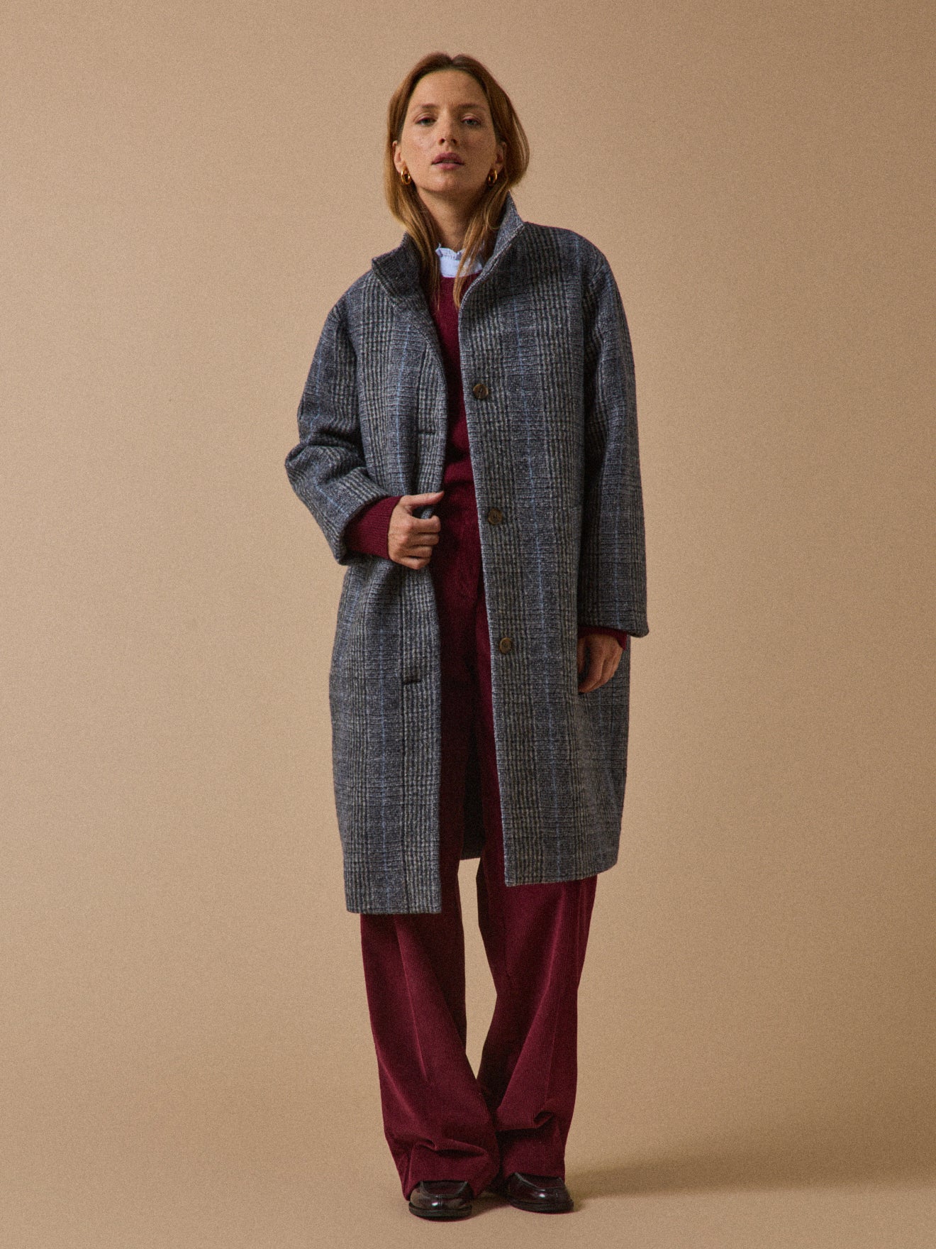 Women's check wool cloth coat with high neckline - Image 7