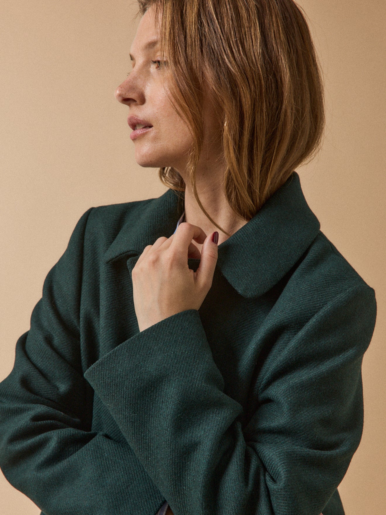 Women's plain textured woolen coat - Image 4