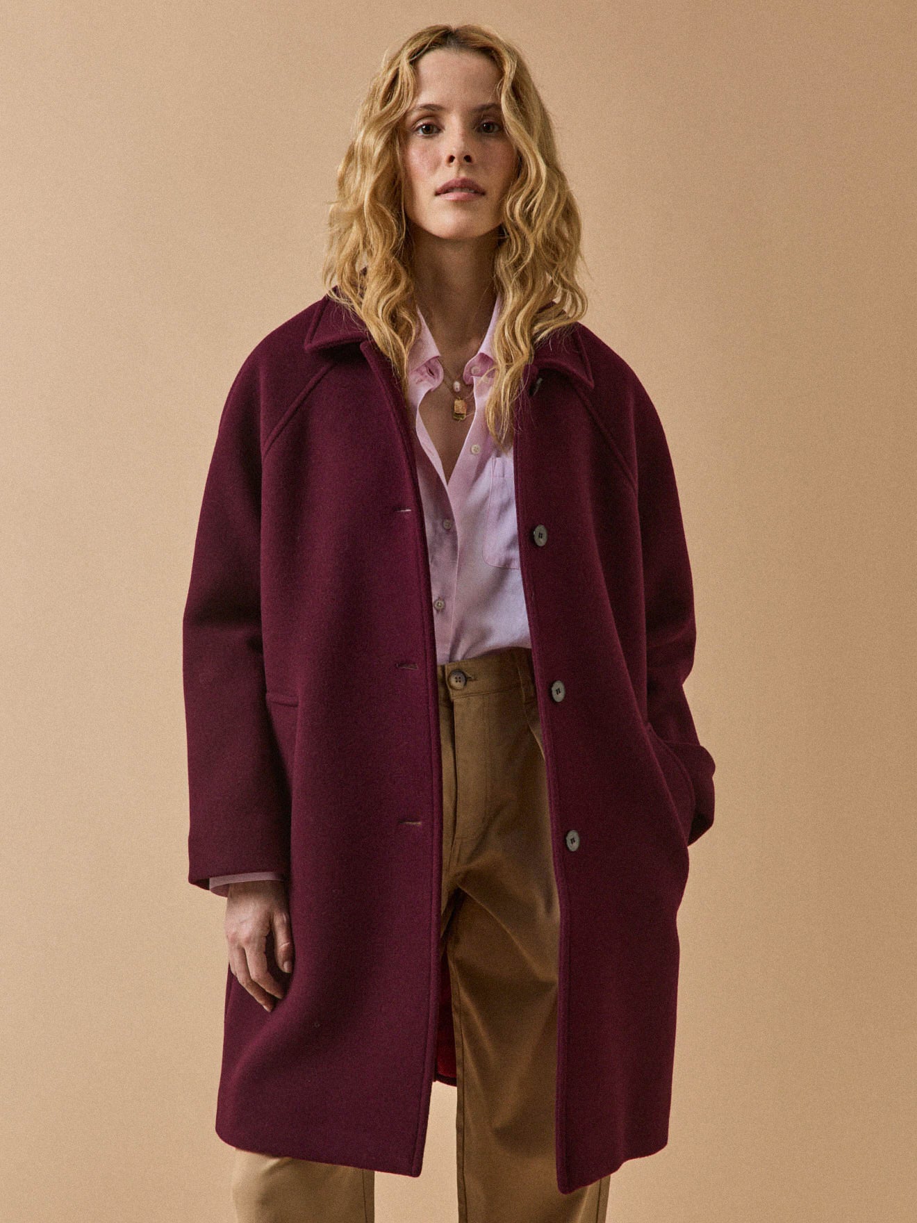 Women's plain mid-length woolen coat
