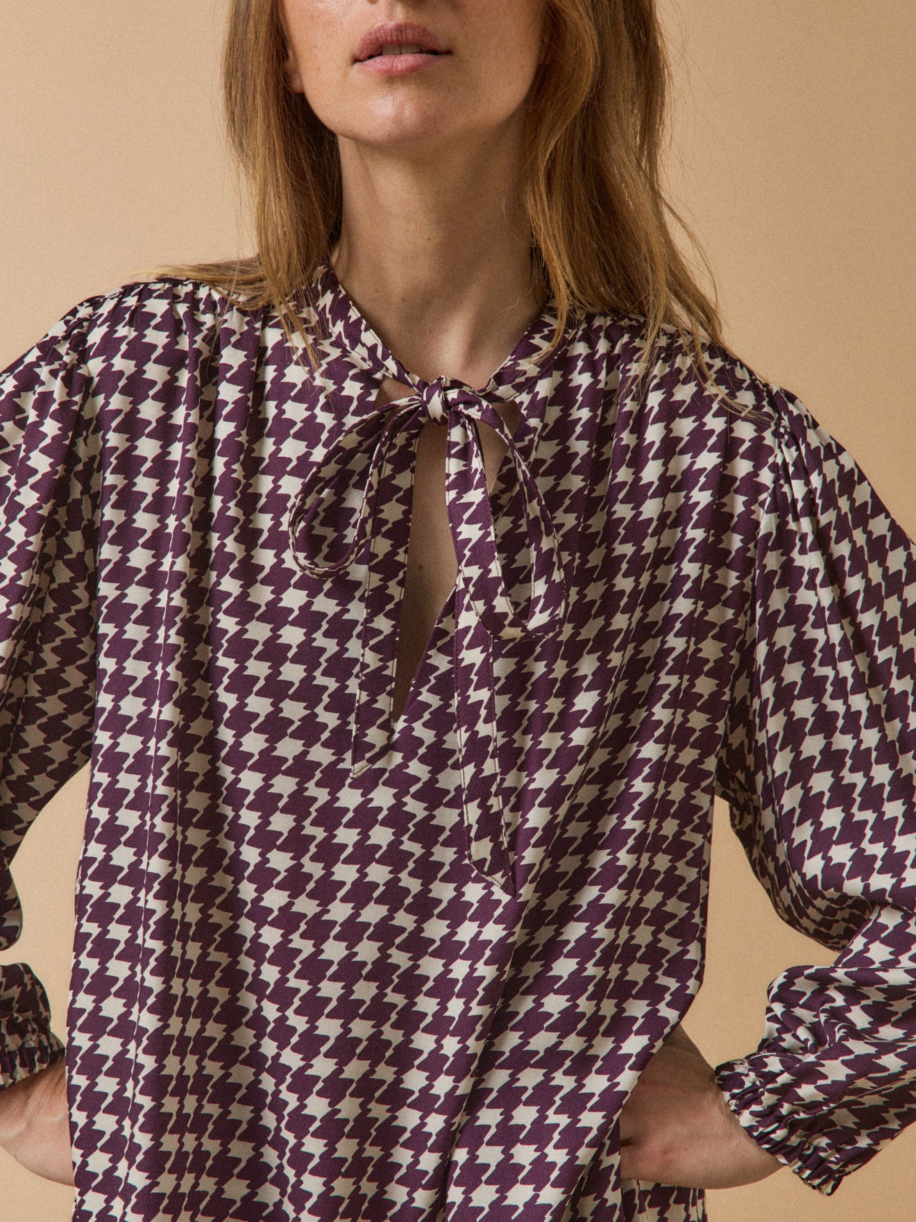 Robe courte femme imprimé pied-de-coq - Image 5