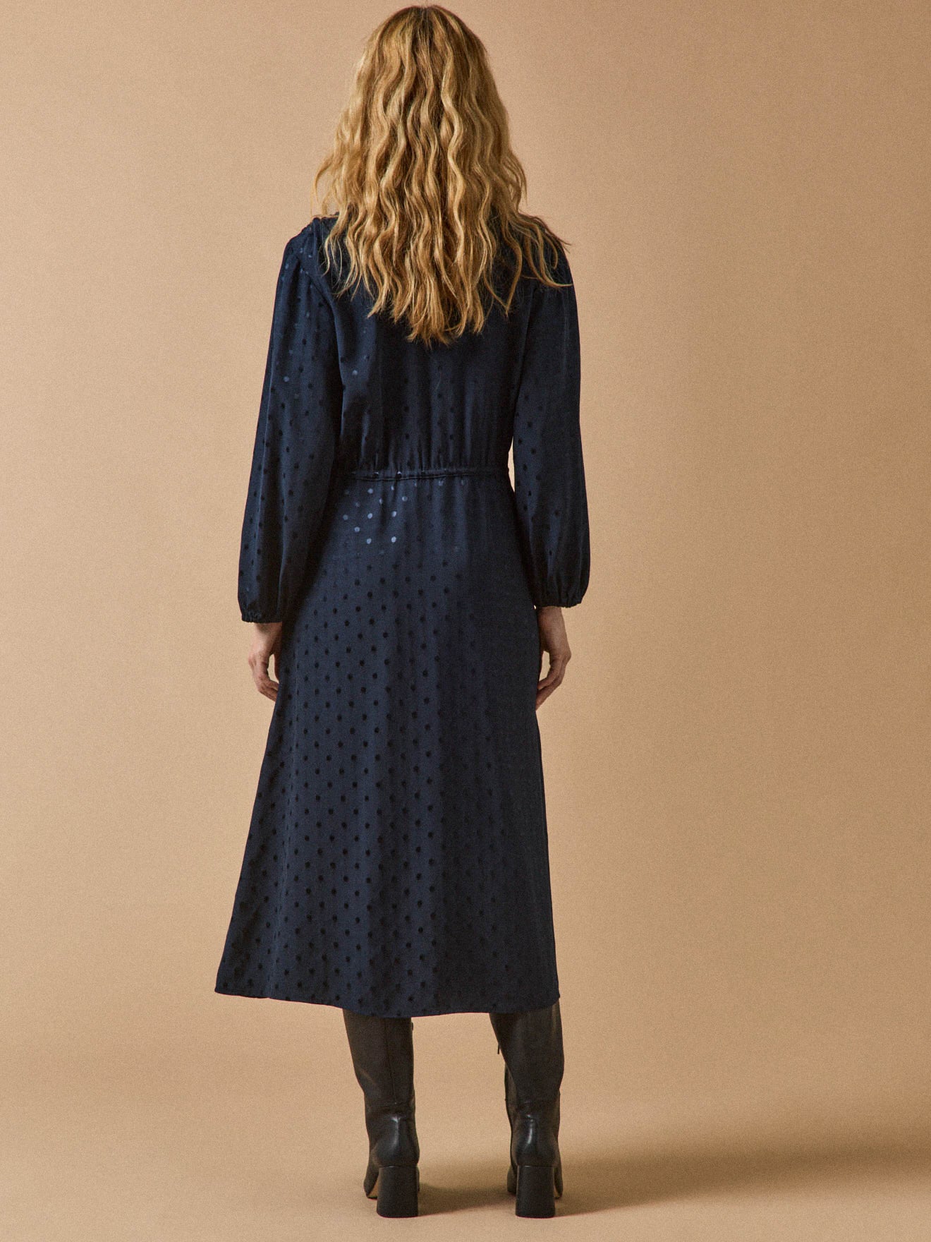 Women's long dotted jacquard viscose dress - Image 2