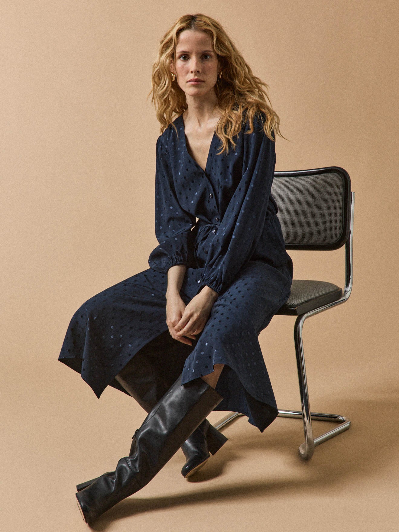 Women's long dotted jacquard viscose dress - Image 4