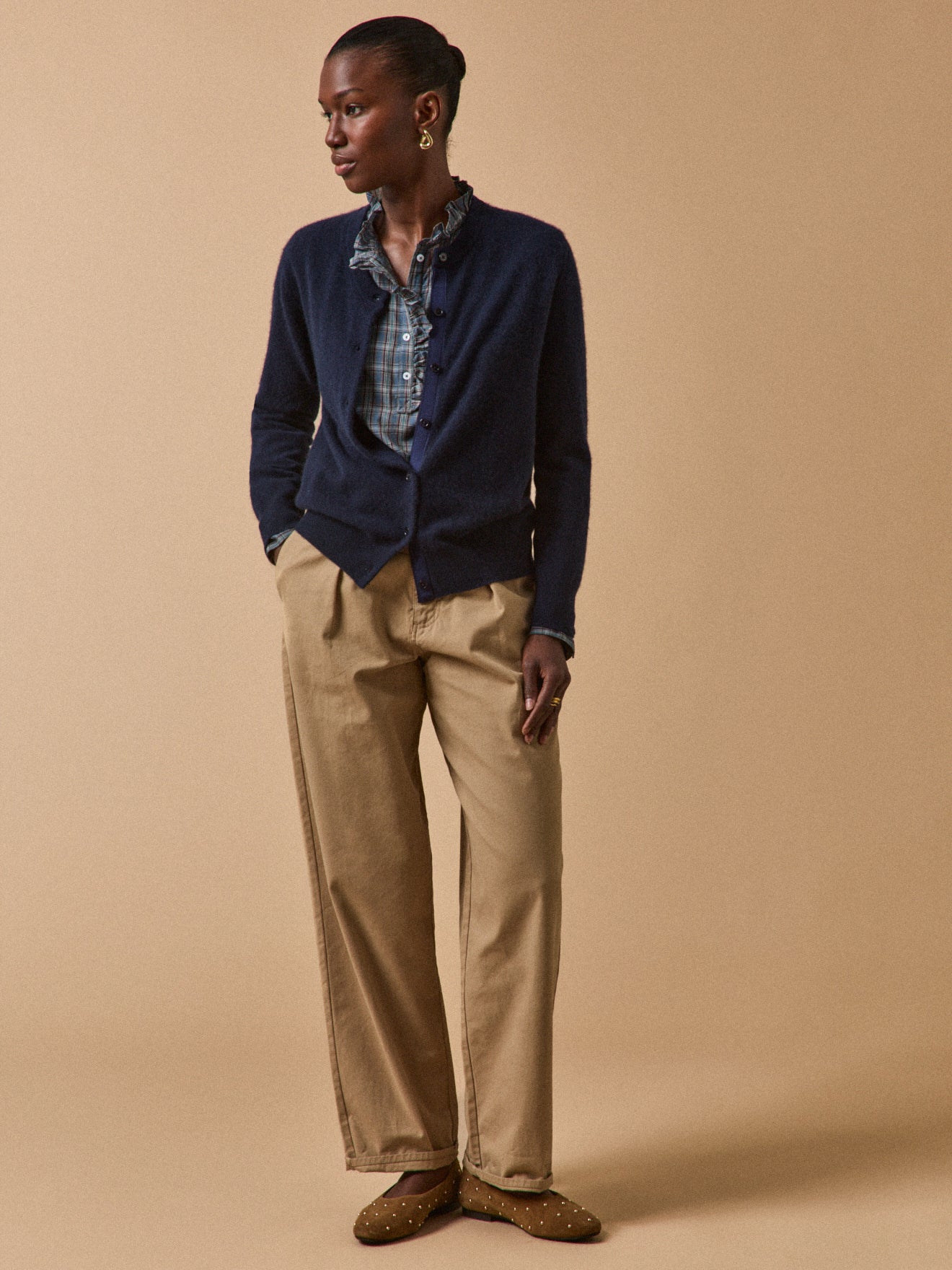 Women's button cardigan - The Cashmere Collection - Image 4