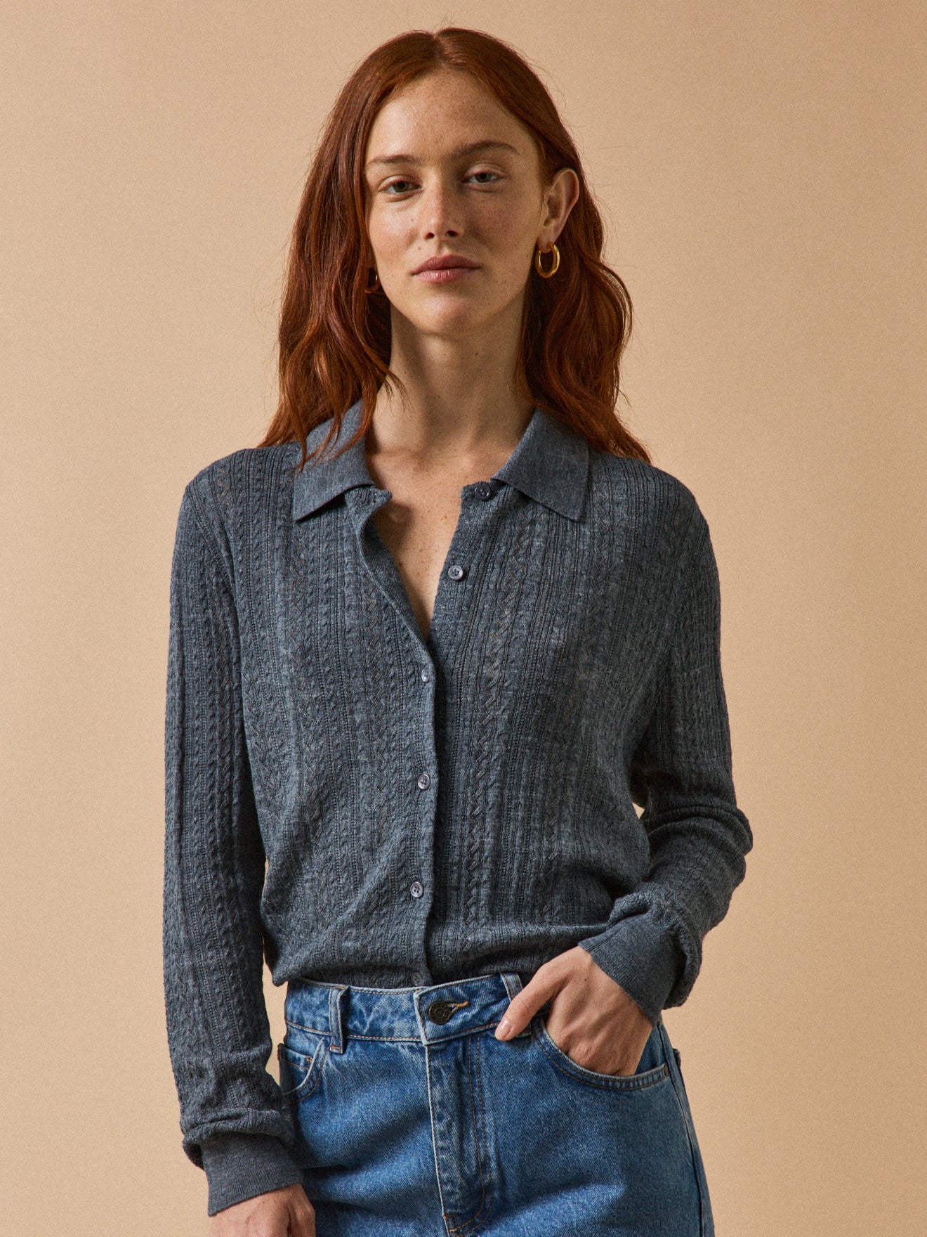 Women's openwork cardigan with shirt collar