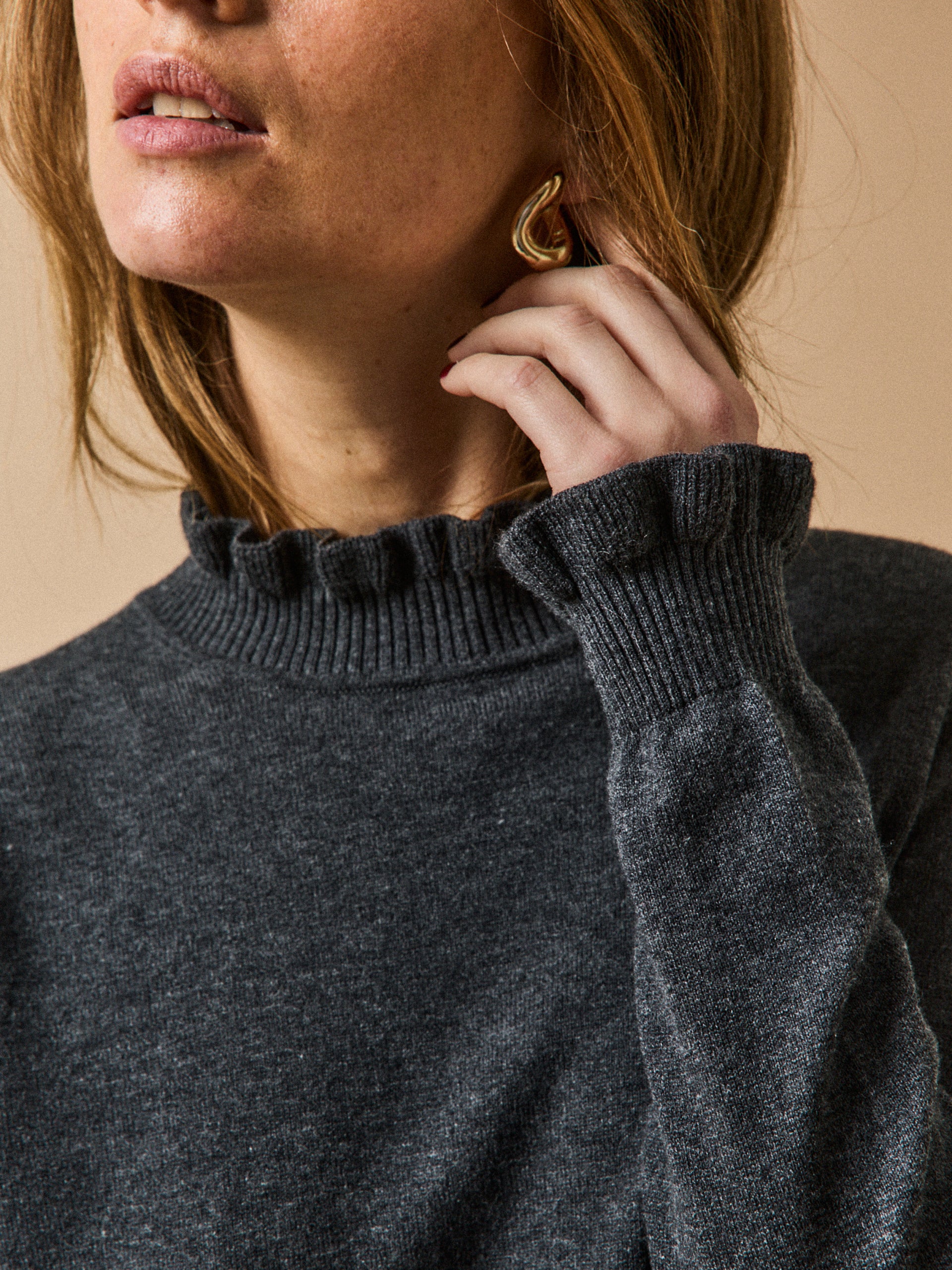 Women's ruffled organic cotton and RWS* wool sweater - Image 3